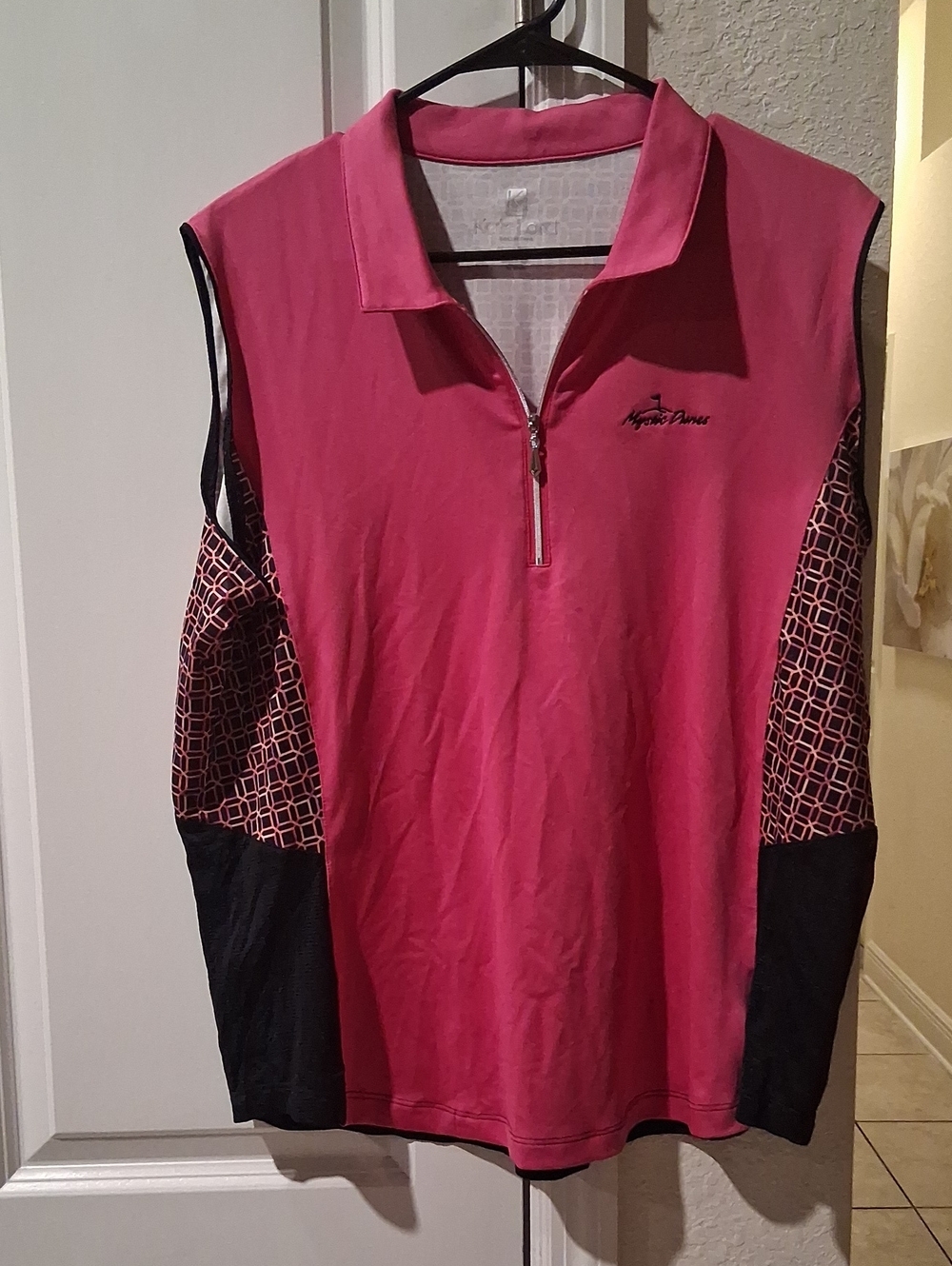Women’s Pink Zip-Front Sleeveless Polo Tank Top by Nike Elite